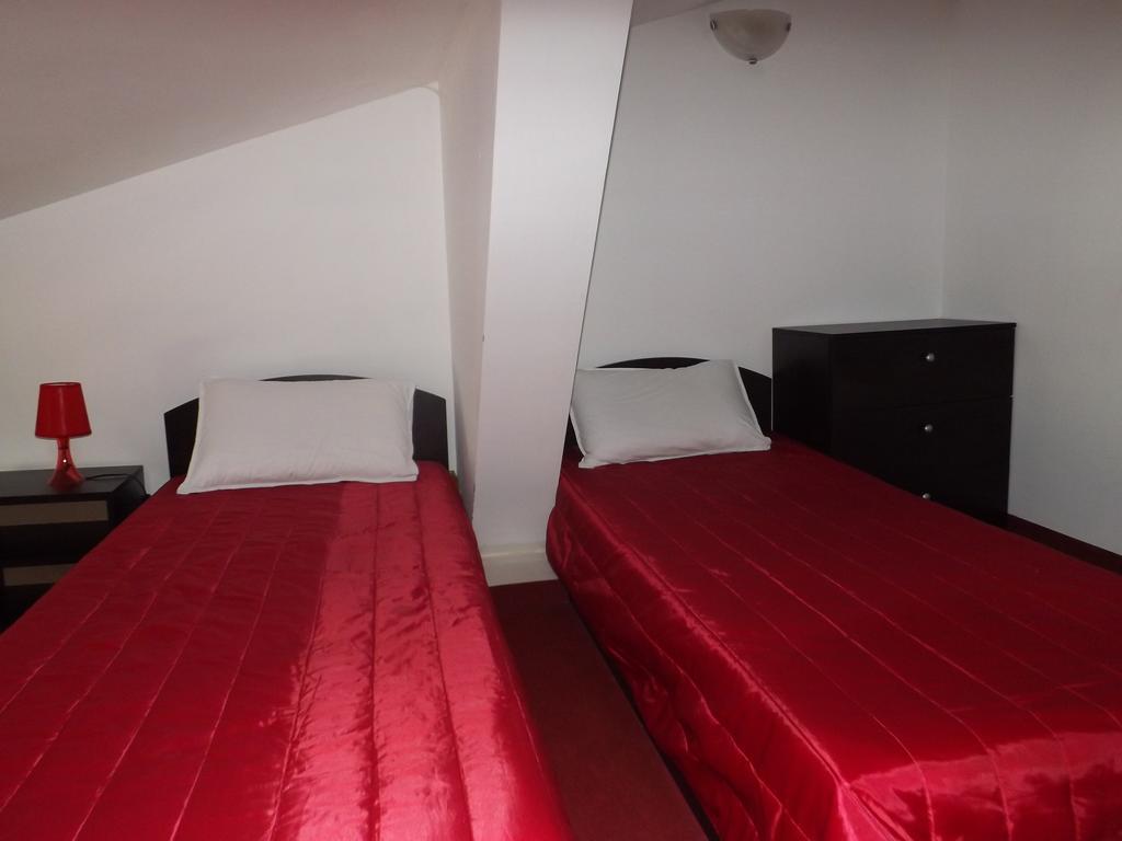 Hostel Rayska Yabalka Varna Oda fotoğraf